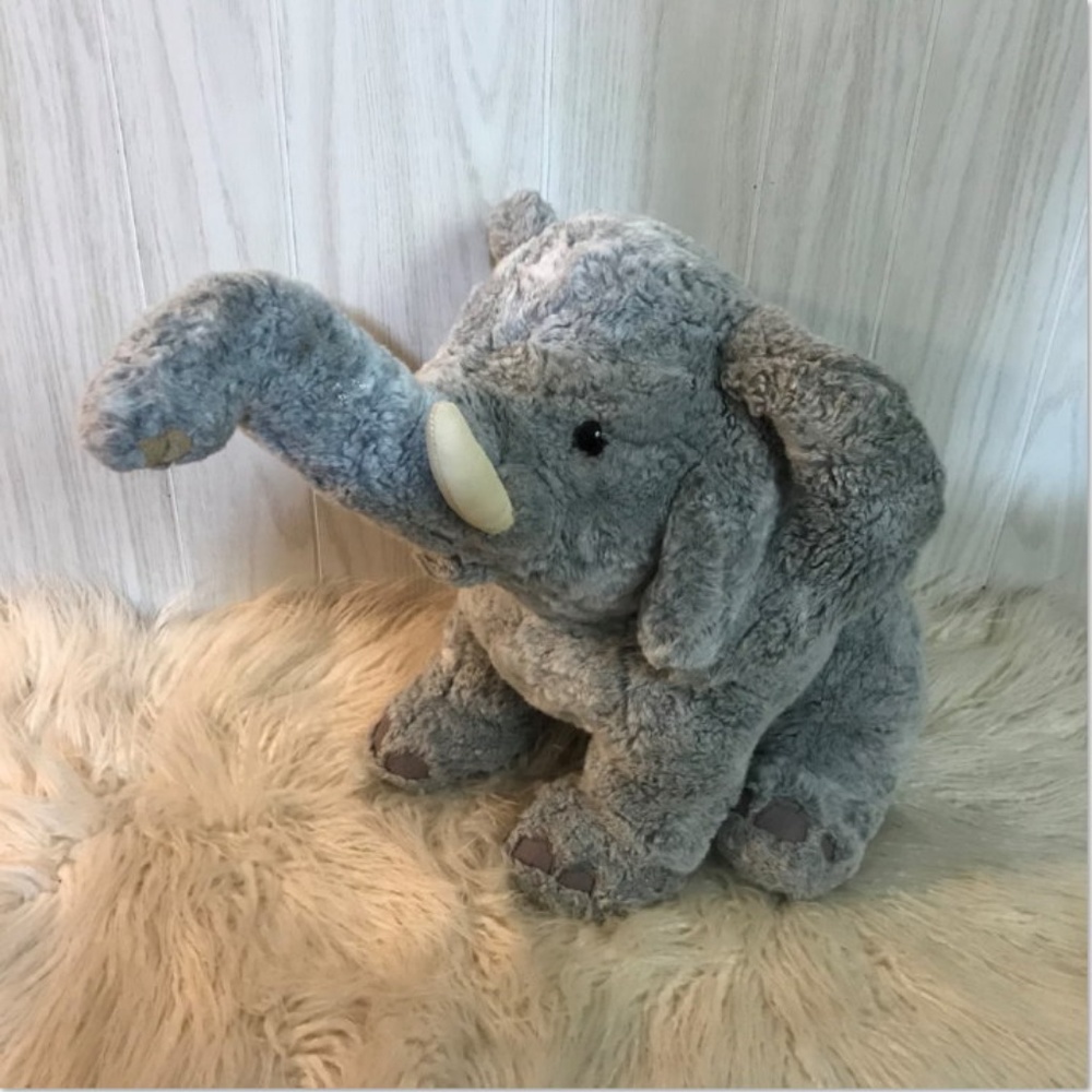 Vintage FAO Schwartz Fifth Avenue Plush large Elephant soft